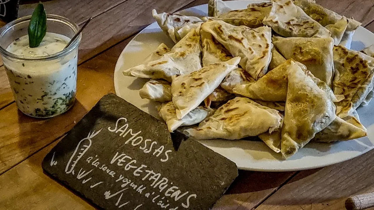 Échanges sur les 4 Sources autour d’un repas