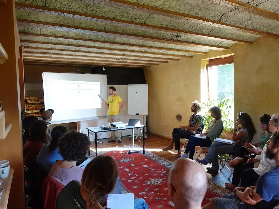 Une formation dans la petite salle